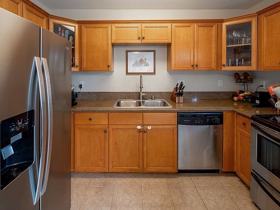 3rd image of 6666 Beadnell Way Unit 21