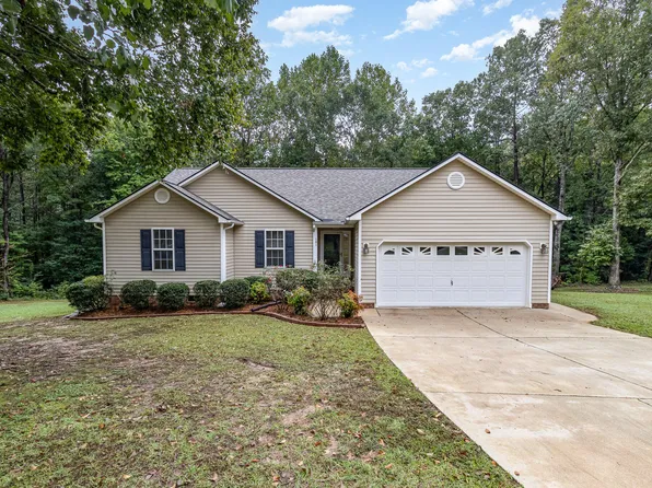 101 Wilmack Dr, Benson, NC 27504