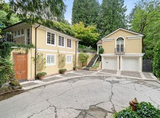2525 SW Hillcrest Dr, Portland, OR 97201