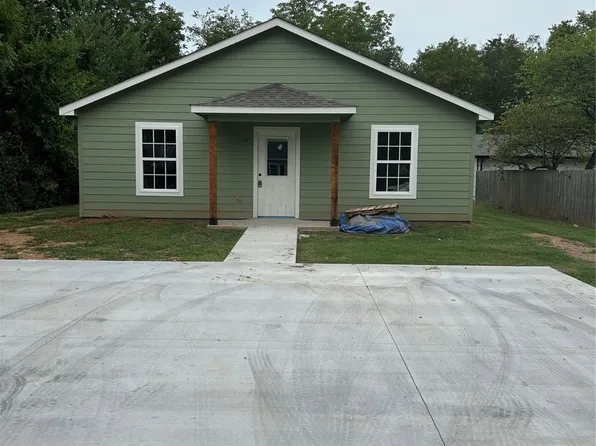 706 Russell Ave, Tahlequah, OK 74464