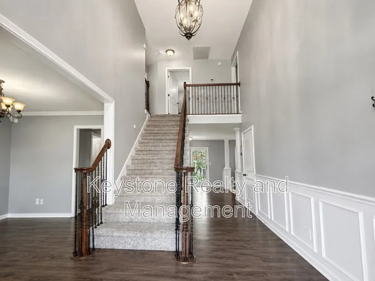 3329 Melissa Ln — Photo 5