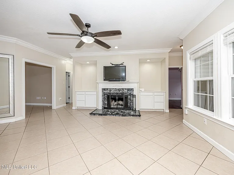 15208 Lisa Dr — Photo 14