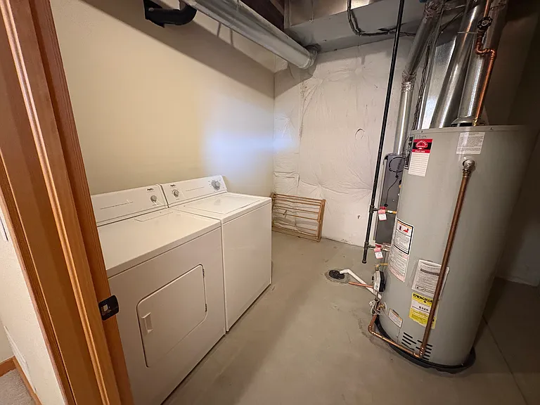 Washer-Dryer in unit