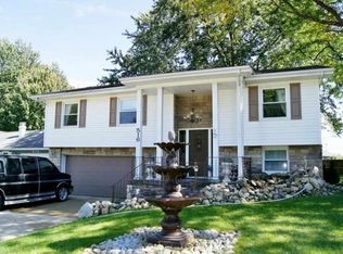 516 N Lincoln St, Warsaw, IN 46580