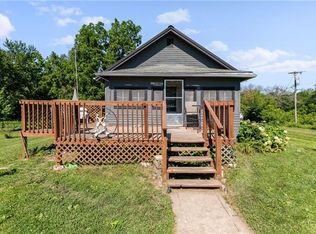 111 Pine St, Cowgill, MO 64637