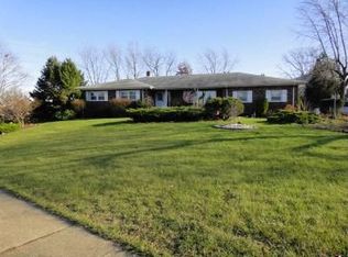 42 Scheid Dr, Parlin, NJ 08859