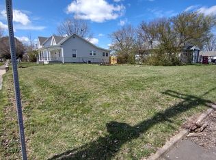 200 Lamont St, Johnson City, TN 37604