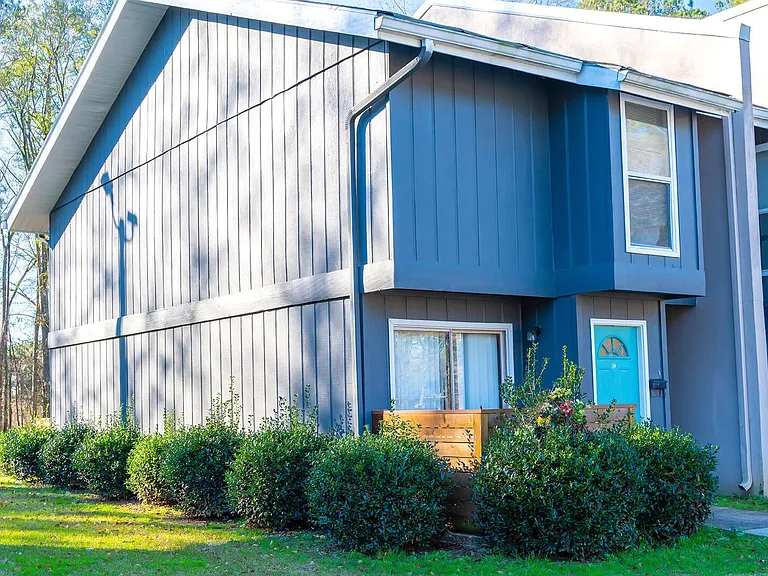 Moss Creek Apartments — Photo 15