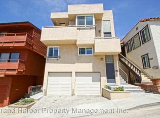 131 40th St, Manhattan Beach, CA 90266