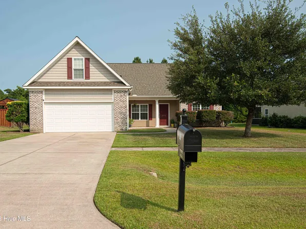 208 Emerald Ridge Road, Jacksonville, NC 28546