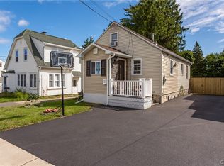 304 N Highland Ave, East Syracuse, NY 13057