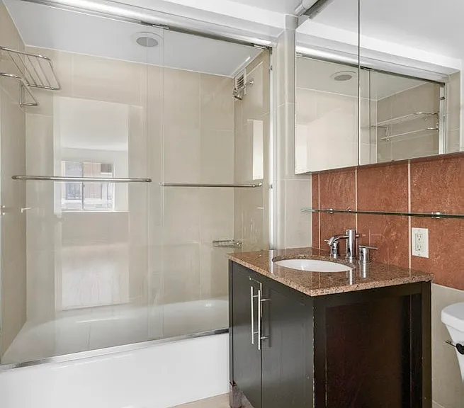 555 W 23rd St #S10L — Photo 8