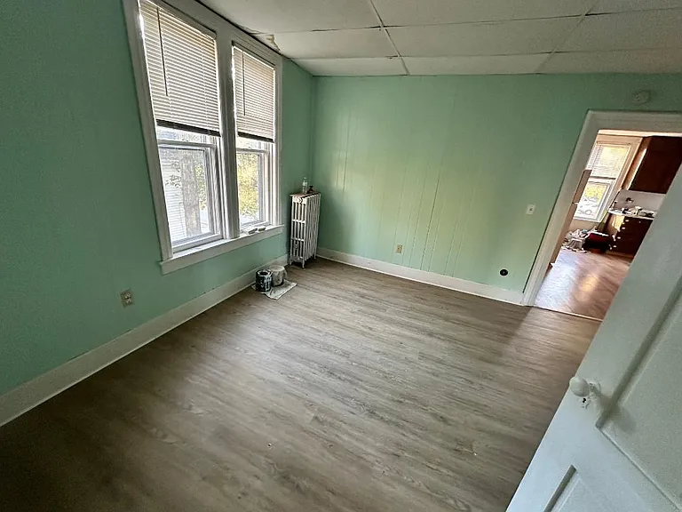 100 Leonard St #1 — Photo 4