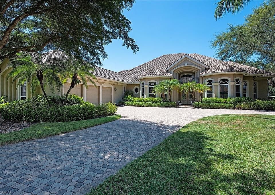 1st image of 1719 Persimmon DR