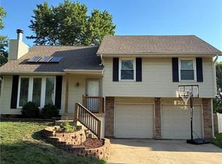 15608 W 126th Ter, Olathe, KS 66062