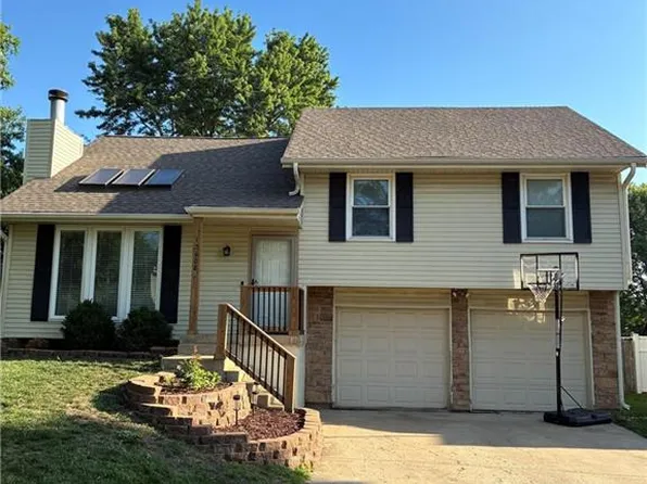 15608 W 126th Ter, Olathe, KS 66062
