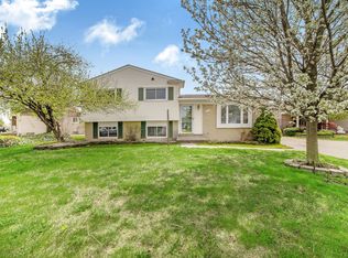 4742 Nathan W, Sterling Heights, MI 48310