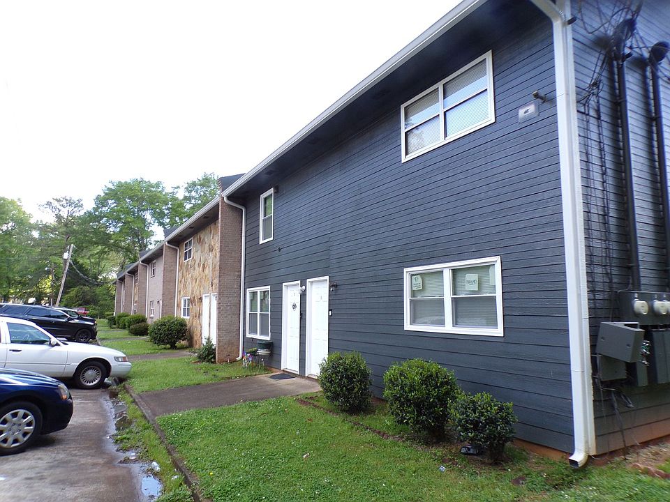 1st image of 600 Frank Hall Jr St APT 7