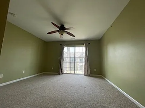 10102 W Midway Ct #101 — Photo 23
