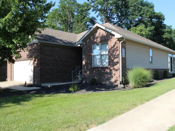 499 Ridgeland Rd, Greencastle, IN 46135