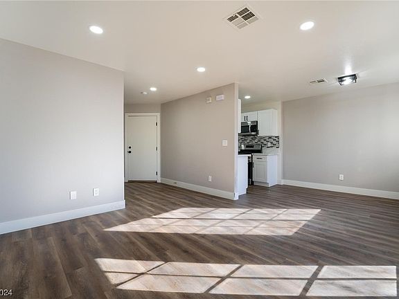 5th image of 5330 E Charleston Blvd Unit 137