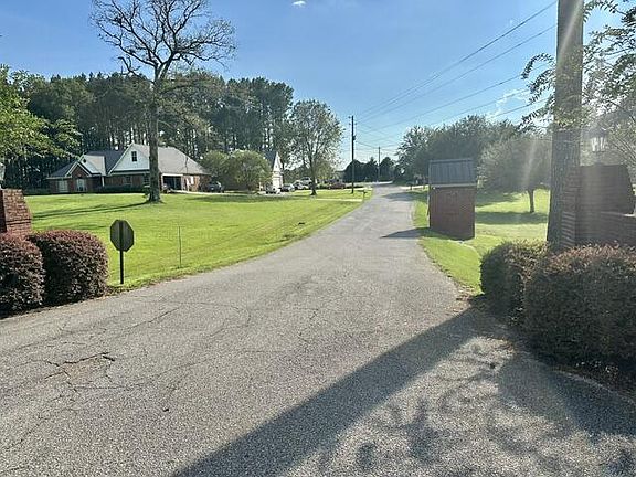 3rd image of 3 Caylee Ln