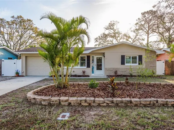 2005 Harvard Ave, Dunedin, FL 34698