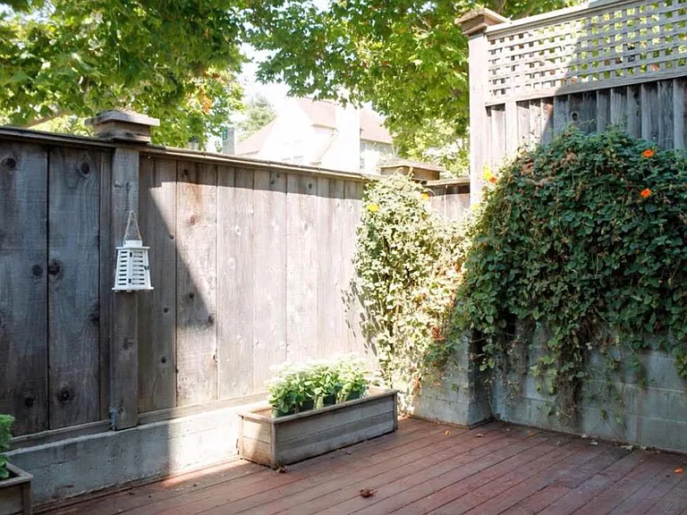 1032 Nobel Dr — Photo 7