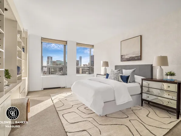 15 West 53rd Street image 10 of 16