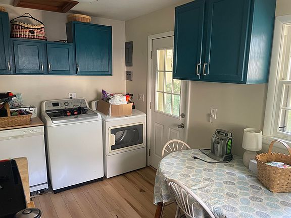 4th image of 4675 3rd St