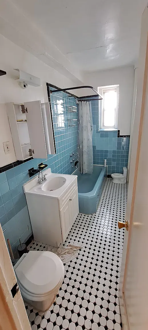 10-11 Nameoke Street — Photo 4