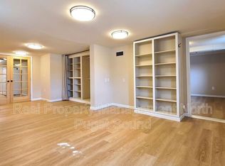 901 Colby Ave #B, Everett, WA 98201
