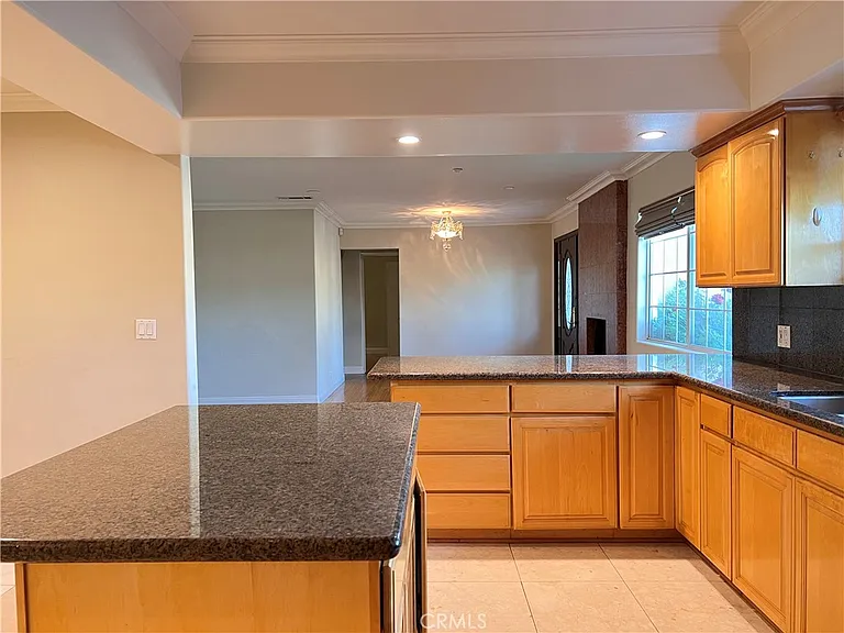 2411 Briargate Ln — Photo 14