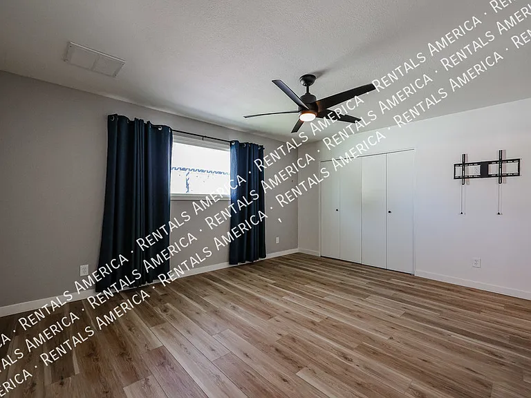 1430 E Bell De Mar Dr — Photo 22
