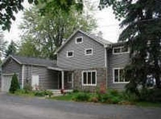 5507 Eagle Point Dr, Geneseo, NY 14454