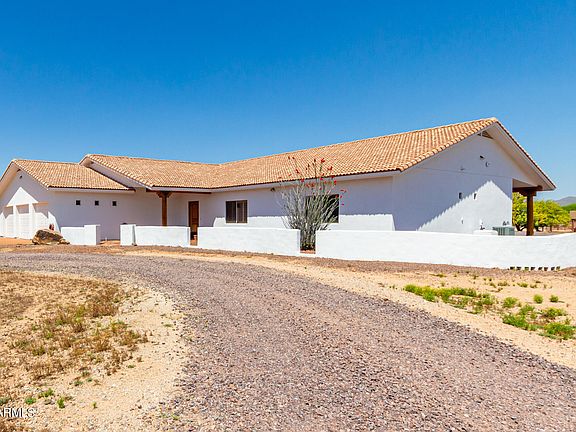 4th image of 35906 N 11TH Avenue