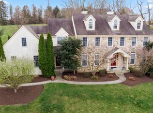 5 Misty Meadow Dr, West Chester, PA 19382