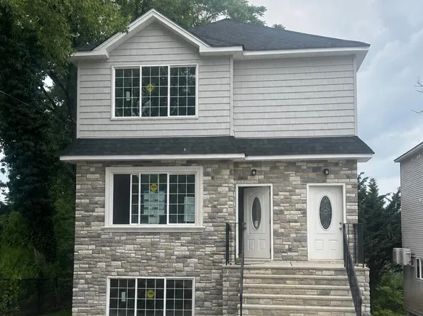 6903 Amboy Rd, Staten Island, NY 10309
