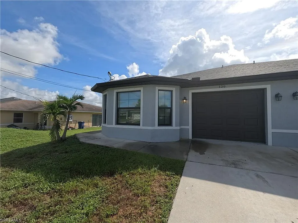 131 Gilbert Ave S