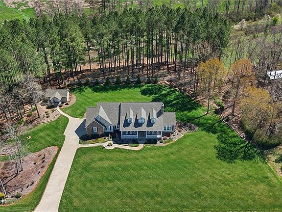 2nd image of 8939 New Hope Rd