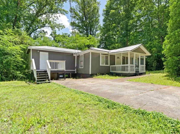 779 11th Ave SE, Graysville, AL 35073