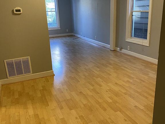2nd image of 1322 N Bosworth Ave APT G