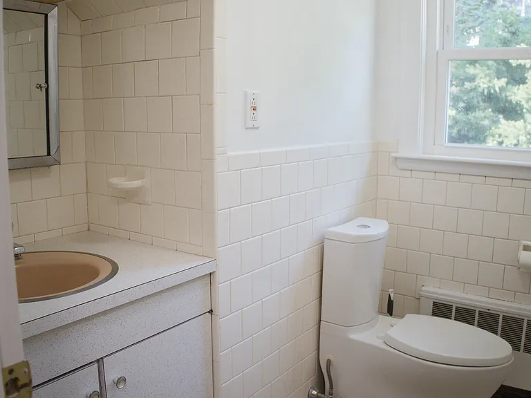 44 Hemman St — Photo 18