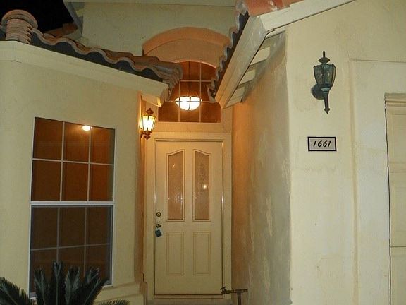 2nd image of 1661 S Ash Dr