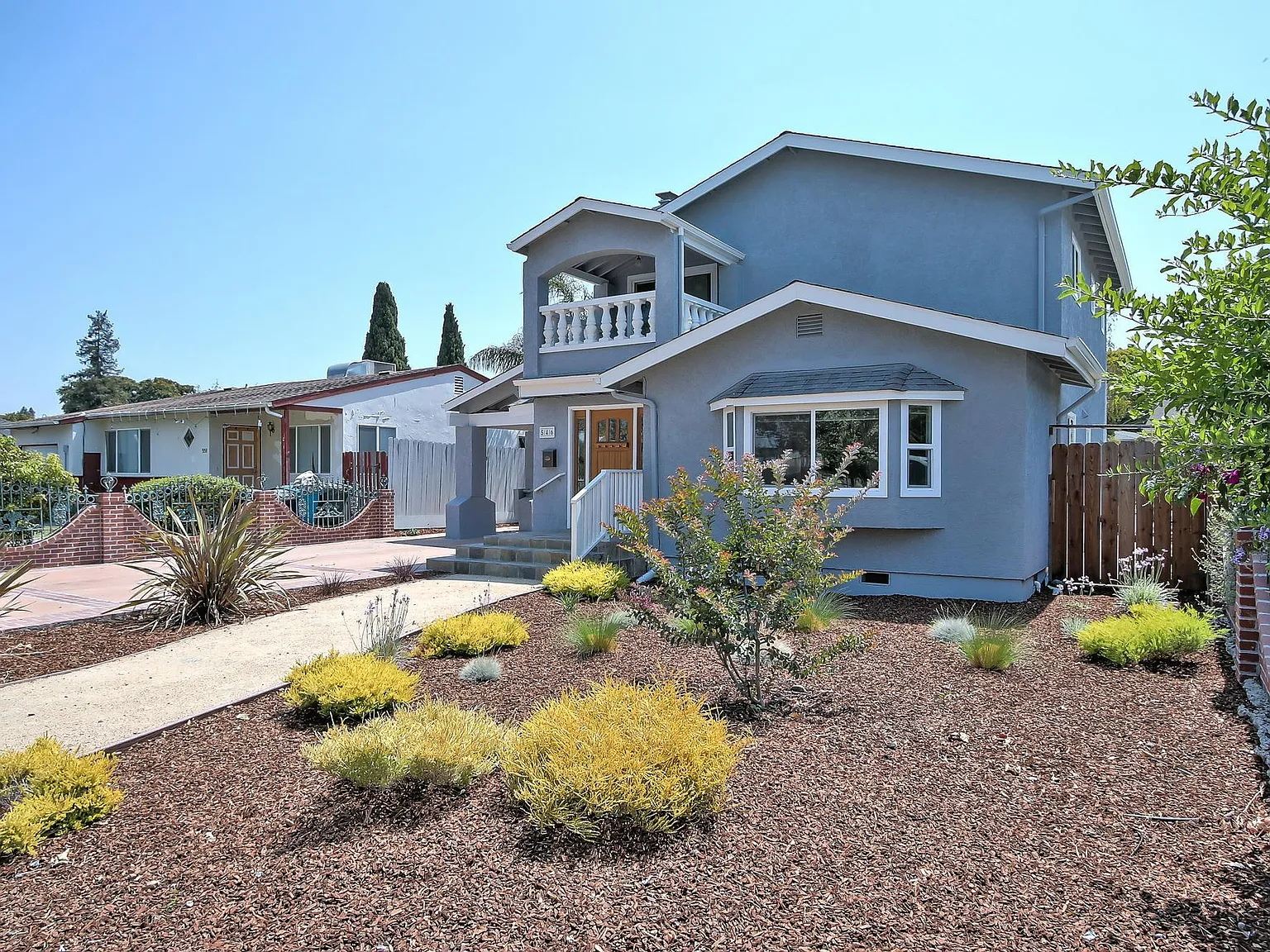 5 bed, 2000 sqft, $1,750 — Photo 2