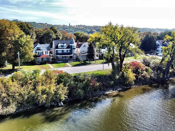 202 2nd Ave APT 4, Troy, NY 12180