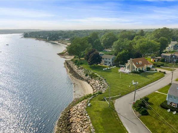 139 Hemlock Ave, Warwick, RI 02886