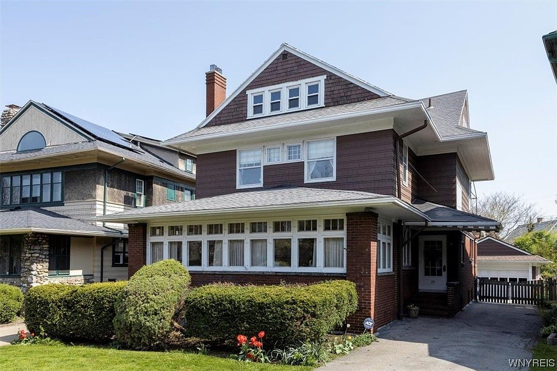 39 Jewett Pkwy, Buffalo, NY 14214 Zillow