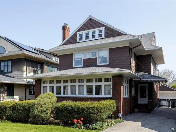 39 Jewett Pkwy, Buffalo, NY 14214