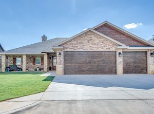 819 Avenue T, Shallowater, TX 79363